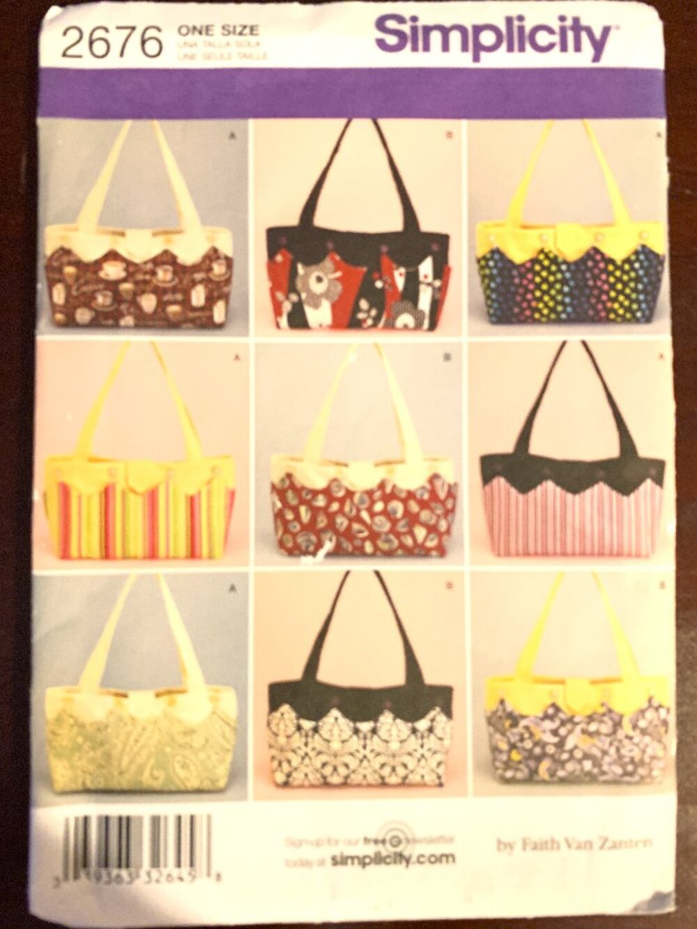 Simplicity pattern 2676 for Bags